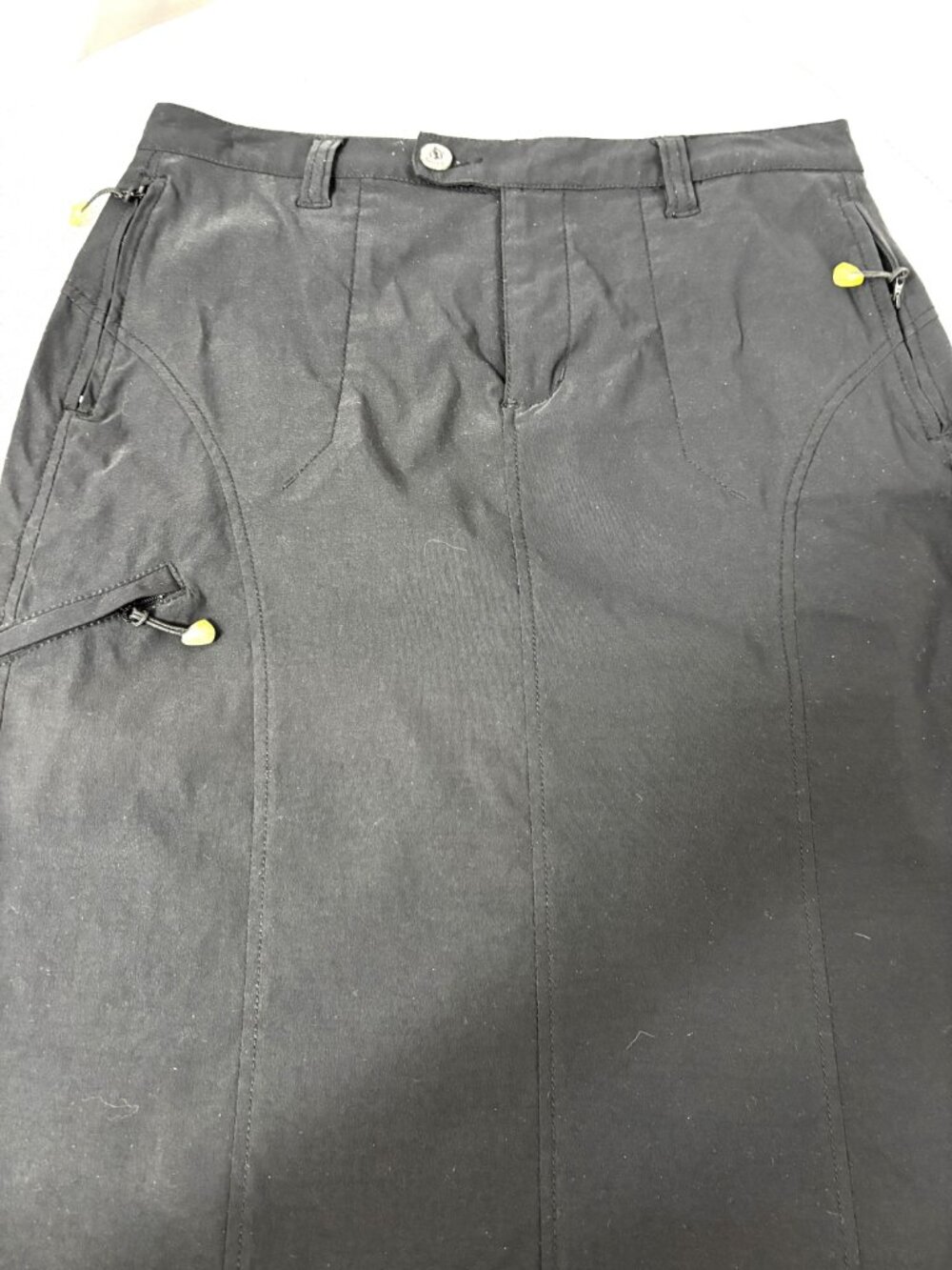 Eddie Bauer Sport Nylon Spandex Cargo Midi Black Skirt Sz 4 EUC - Picture 4 of 15